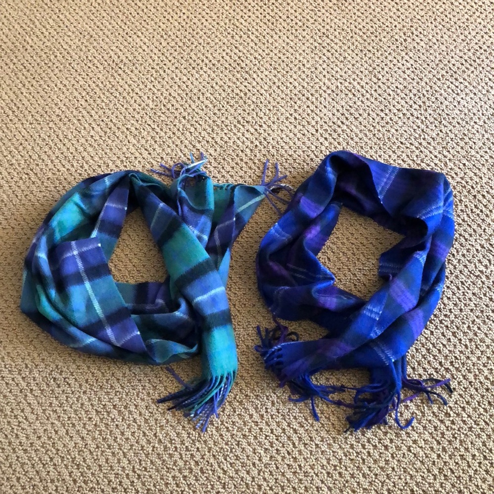 Set of 2 100% Cashmere Scarves